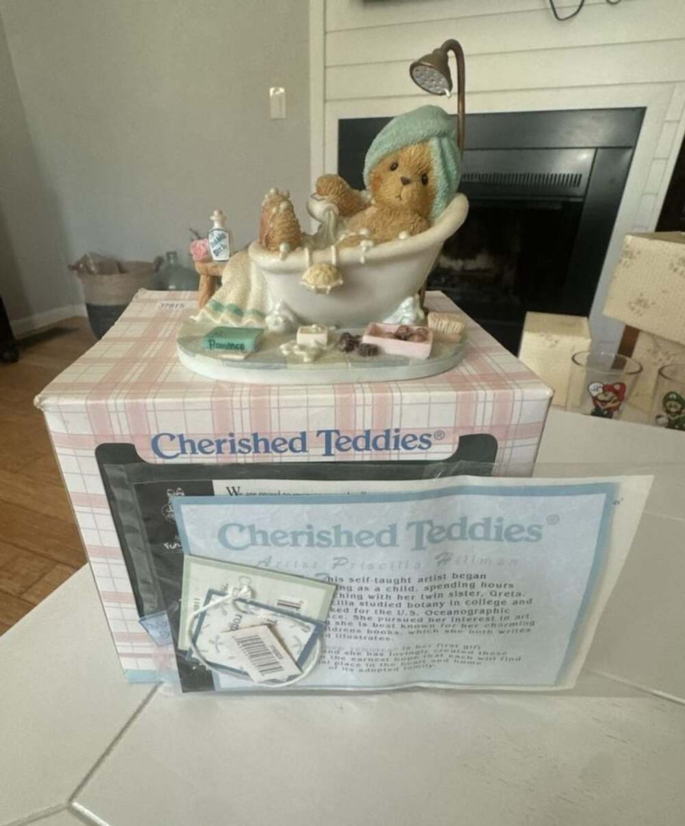 Cherished Teddies Mom, It's Your Day To Relax Figurine #37815